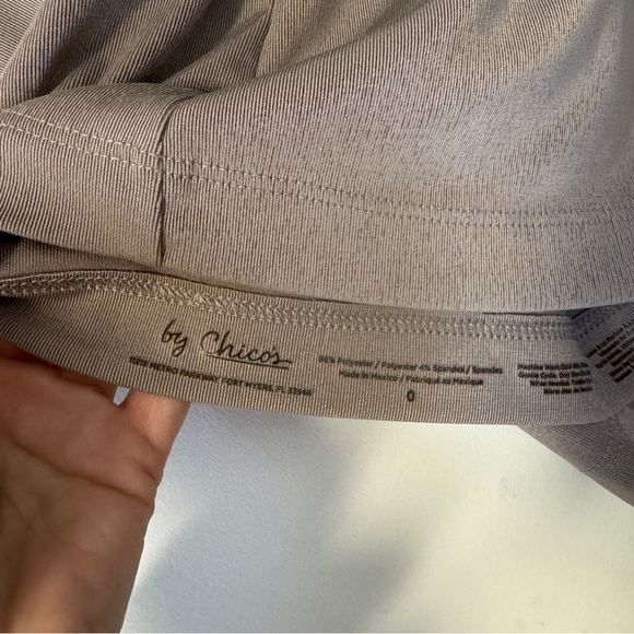 Chico's • Ribbed Stretchy Tank - Picture 3 of 3